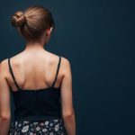 Penyebab Skoliosis pada Anak Sekolah